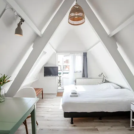 Brederode Studio's &